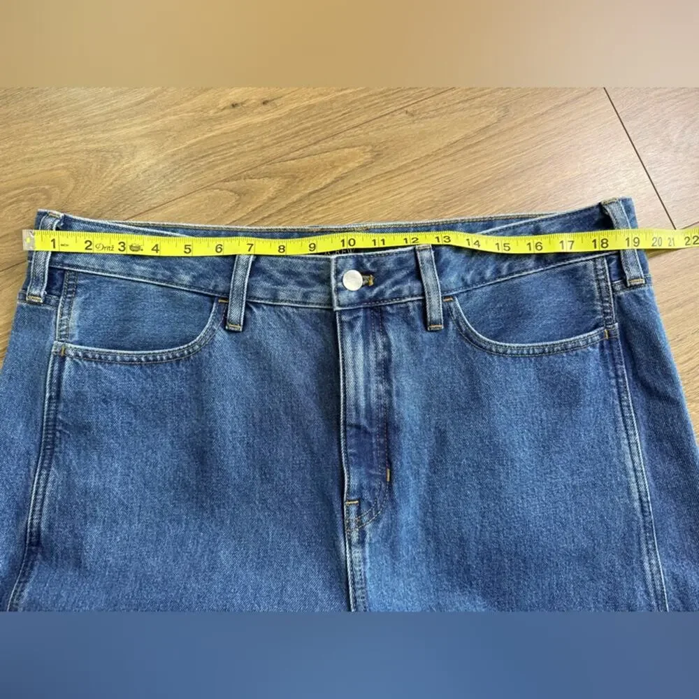 NWT J. Crew Barrel Leg Jean Relaxed Rigid Denim Elaine Wash Size 32 CK152